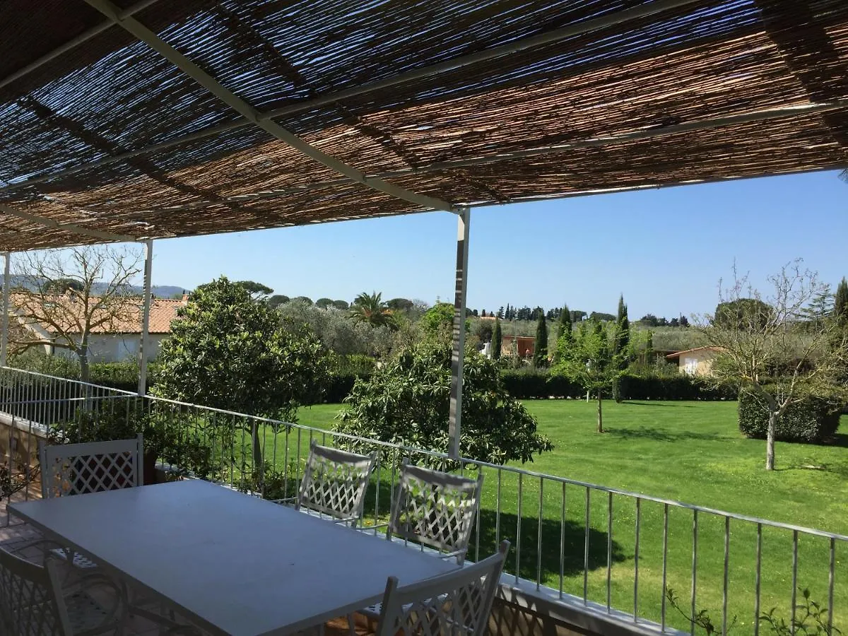 ***  Aparthotel Relais Le Fornacelle à Castagneto Carducci Italie